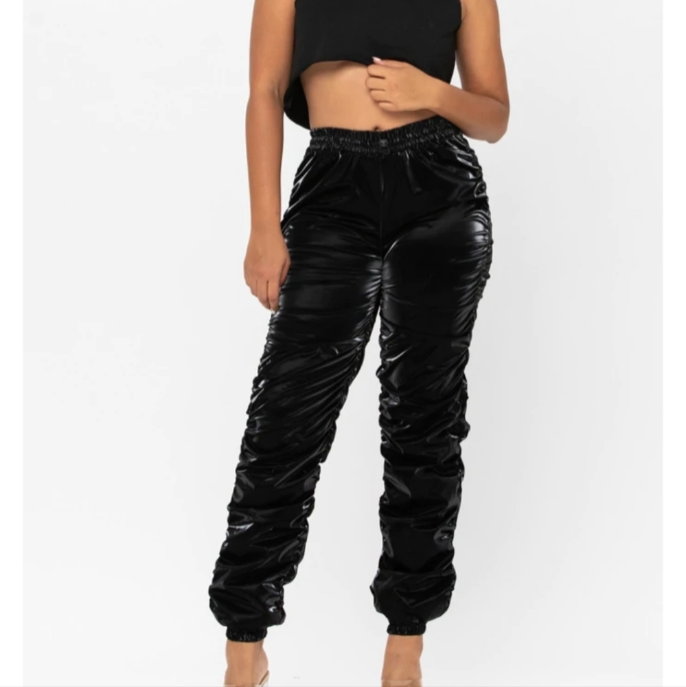 LABIJOU ROUCHED PATENT LEATHER JOGGERSLargeBlack patent leather.
